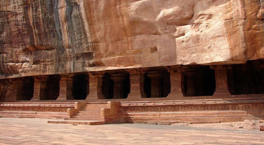 Badami-Caves-Temples-kesari-tours