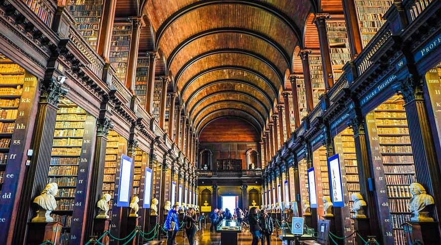 Book-of-Kells-library_kesari