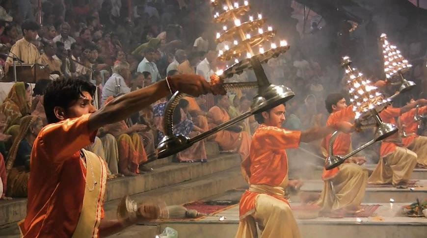 -Ganga-Aarti-kesari-tours