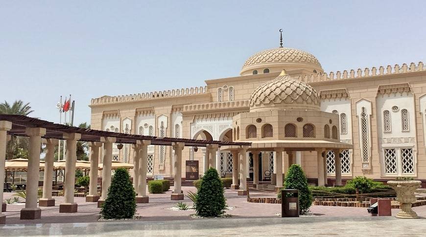 Jumeirah-Mosque-kesari-tours