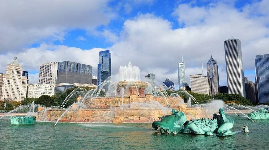 buckingham-fountain-kesari-tours